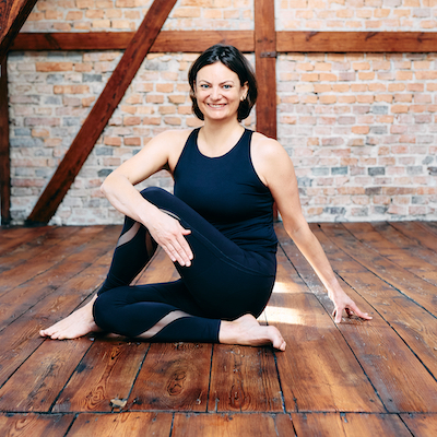 Ania vinyasa joga poznań
